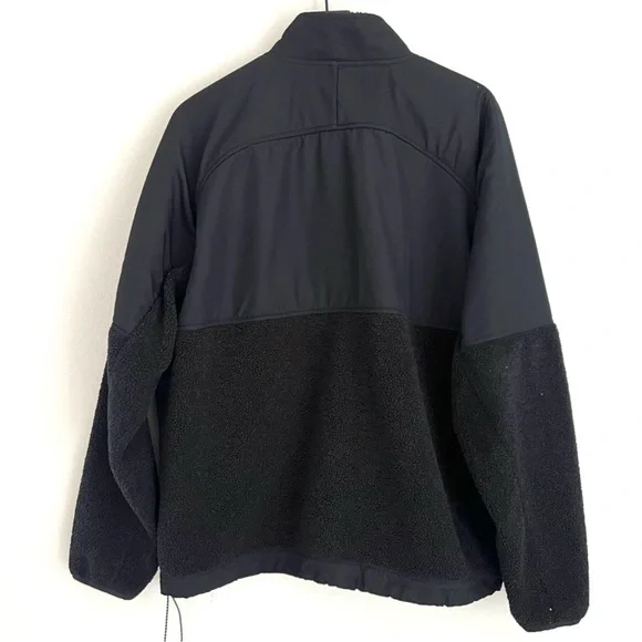 Under Armour Men’s Mission Boucle Swacket Size XL Black
